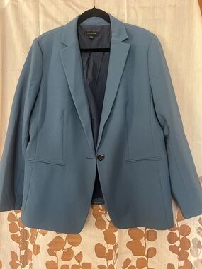 Ann Taylor Light Blue Single-Button Sport Coat, worn to one zoom interview 💙